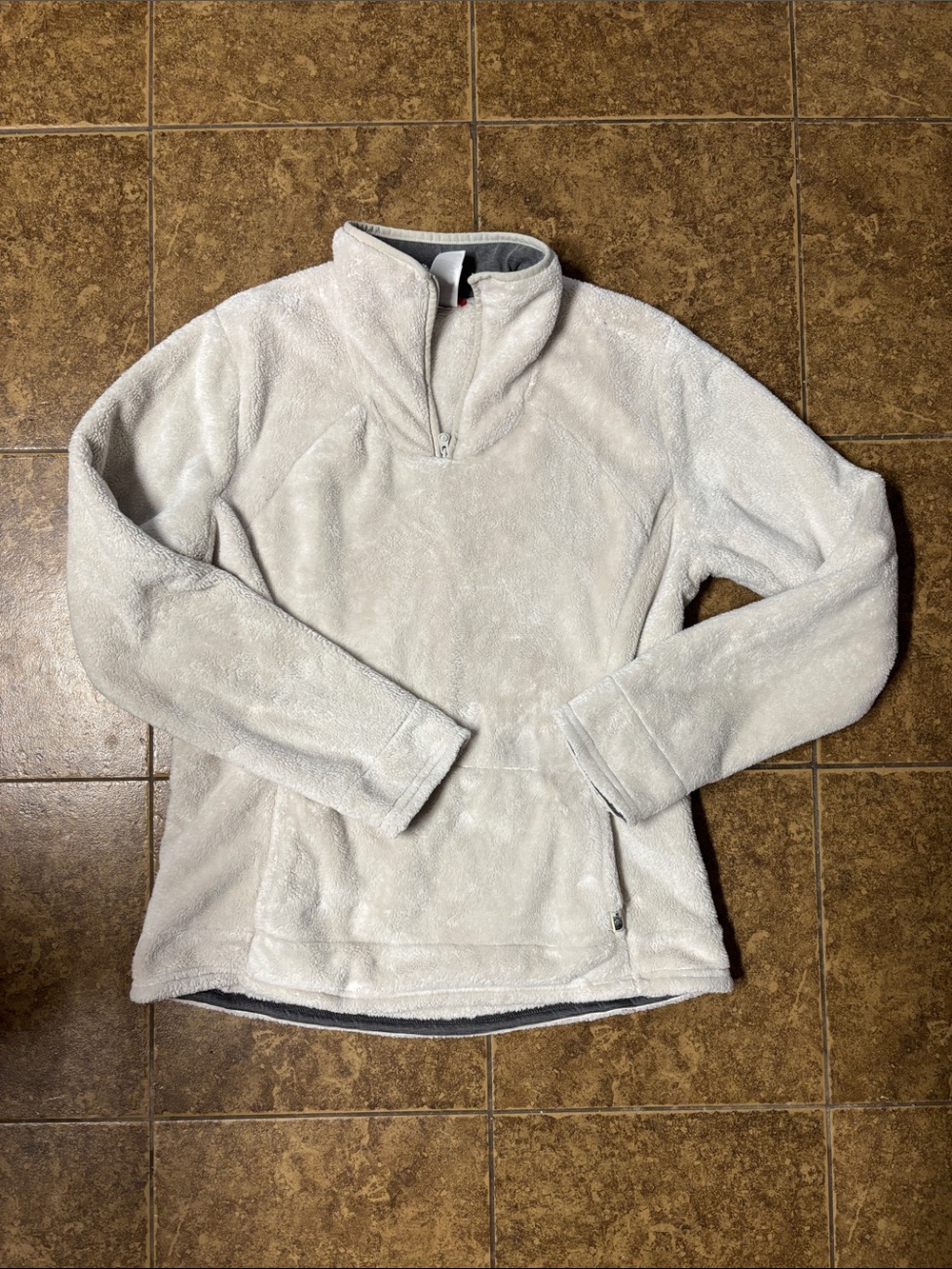The North Face White Plush Fleece Pullover